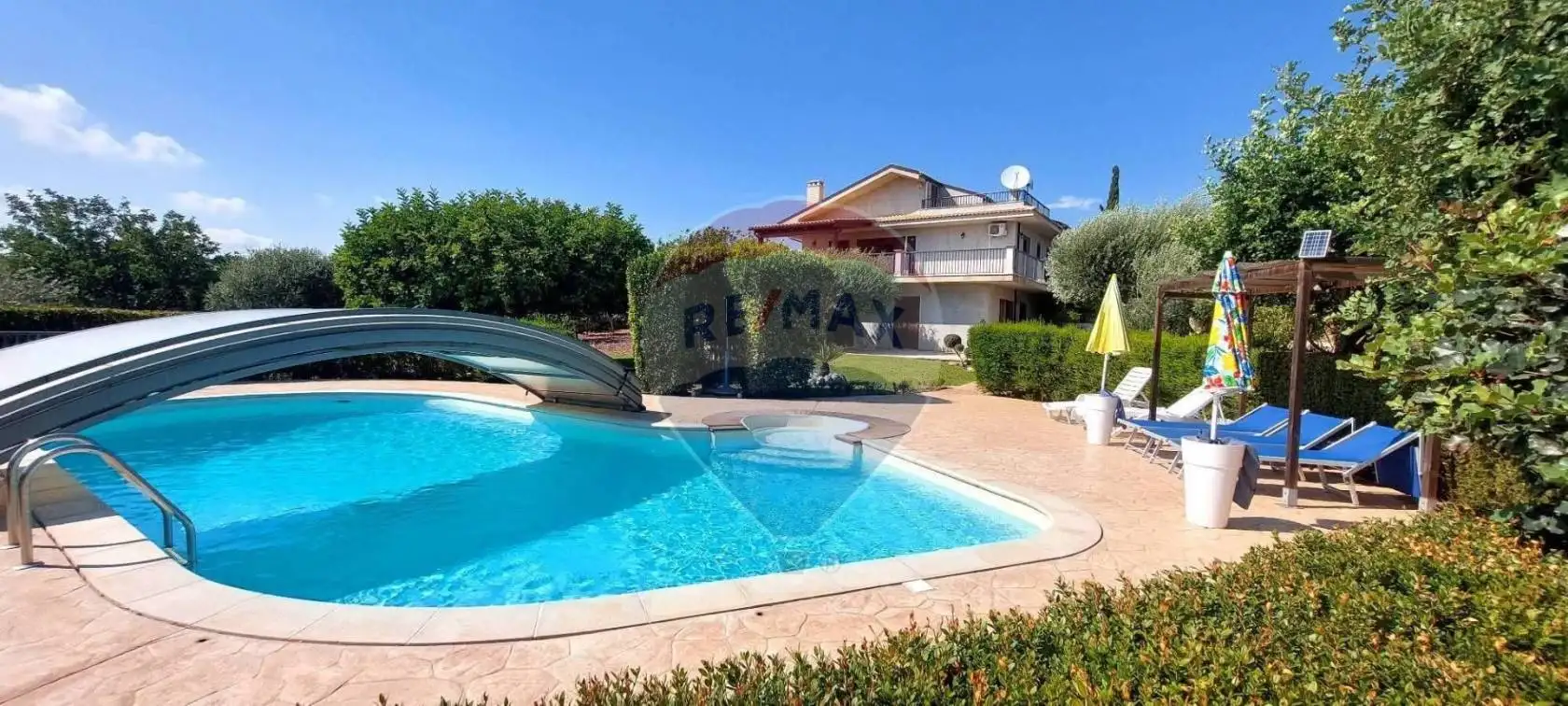 Villa in vendita a Modica