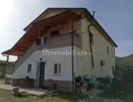 Villa in asta a Nocara