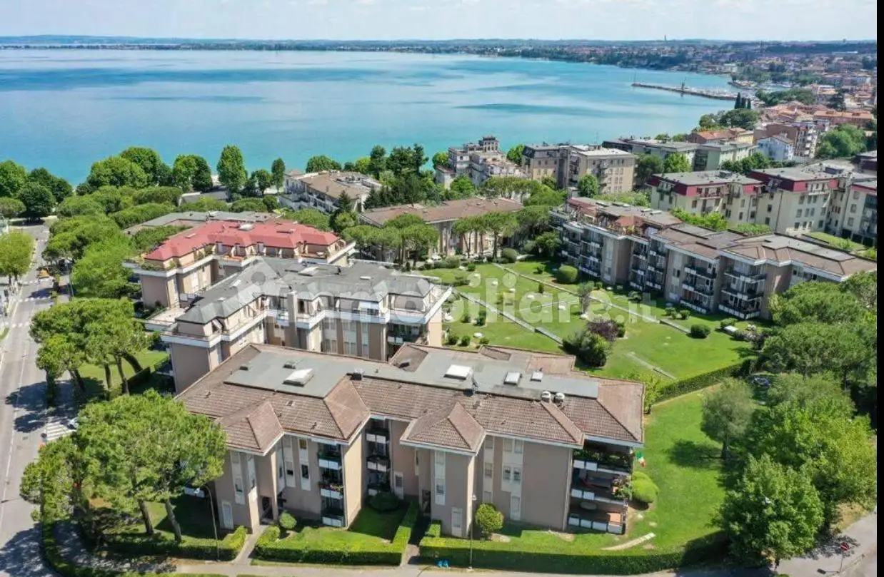 Trilocale via Battista Vighenzi 28, Desenzanino, Desenzano del Garda - foto 2