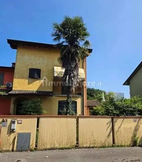 Villetta a schiera in asta a Cremona