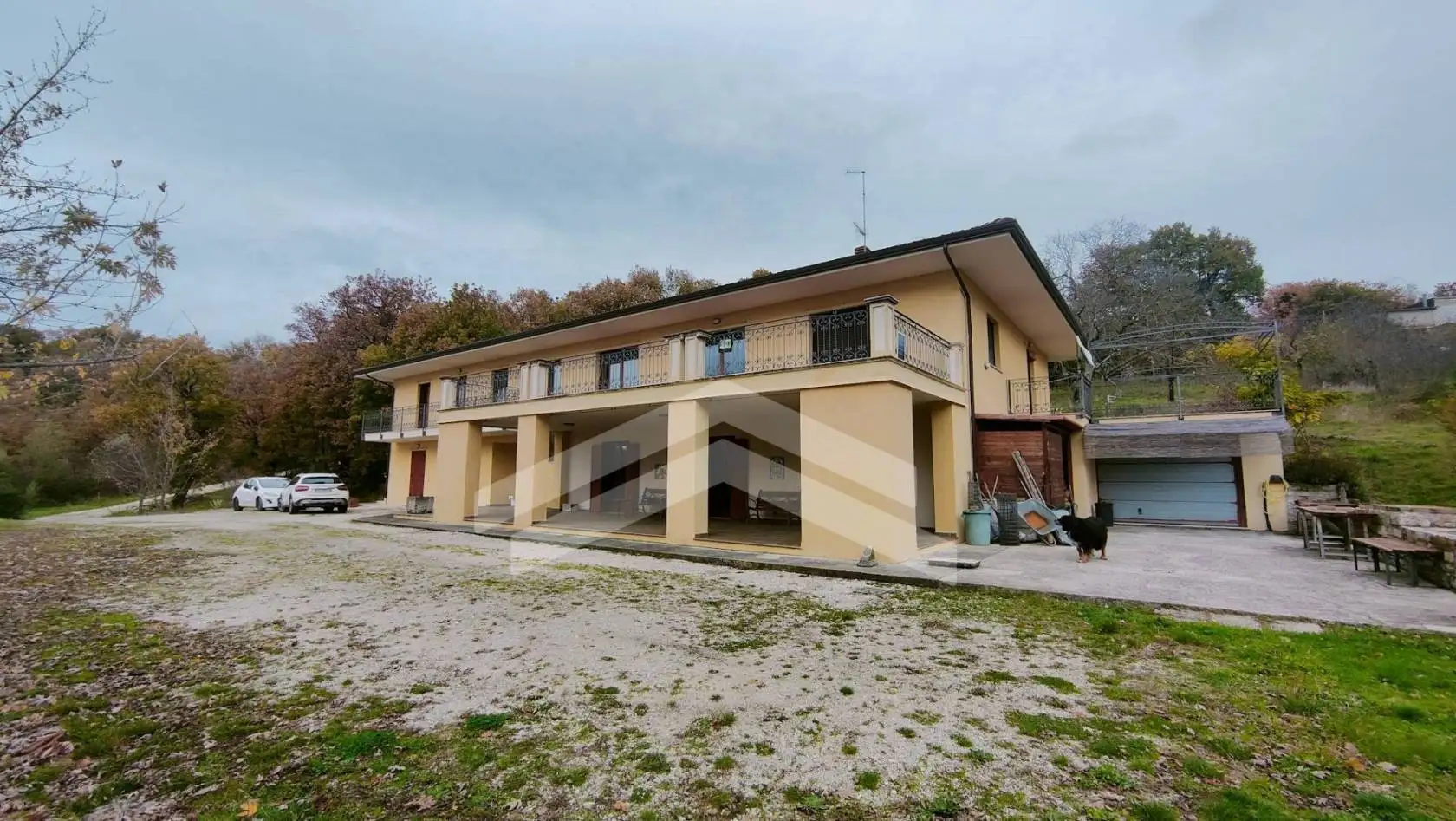 Villa in vendita a Oratino