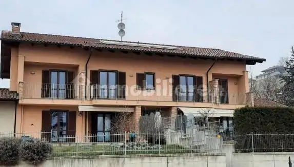 Palazzo - Stabile in asta a Costigliole d'Asti