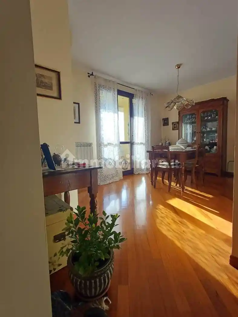 Attico ottimo stato, 156 m², Narnali - Viaccia, Prato - foto 3