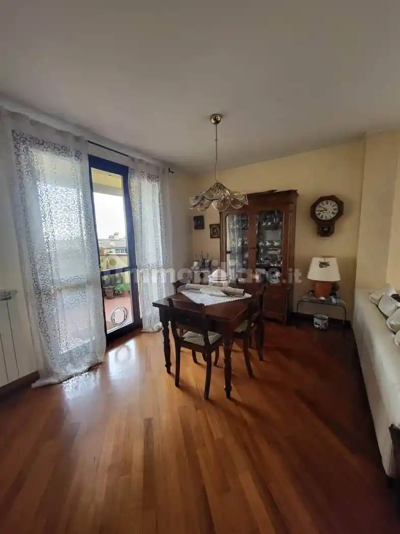 Attico ottimo stato, 156 m², Narnali - Viaccia, Prato - foto 5