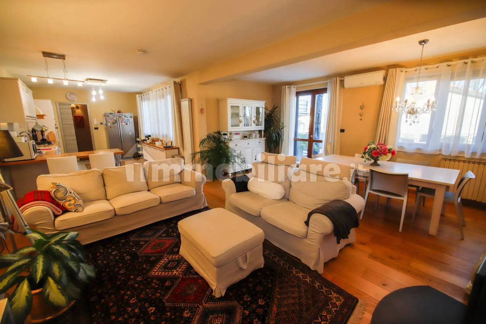 Casa indipendente in vendita a Candia Canavese