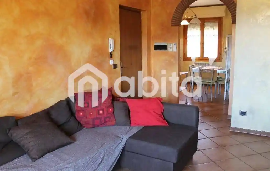 Appartamento in vendita a Bucine