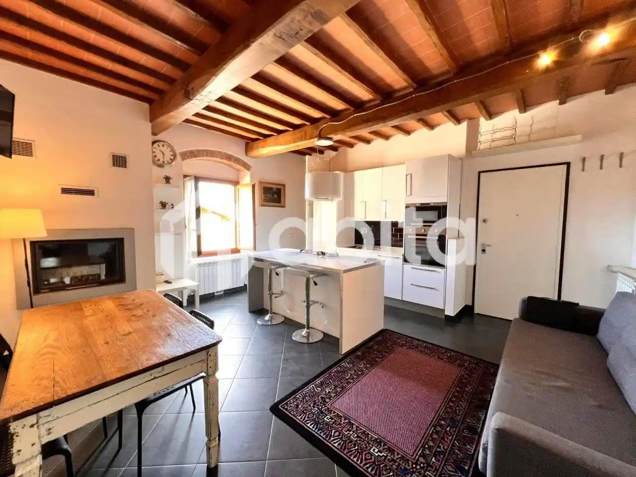 Appartamento in vendita a Montevarchi