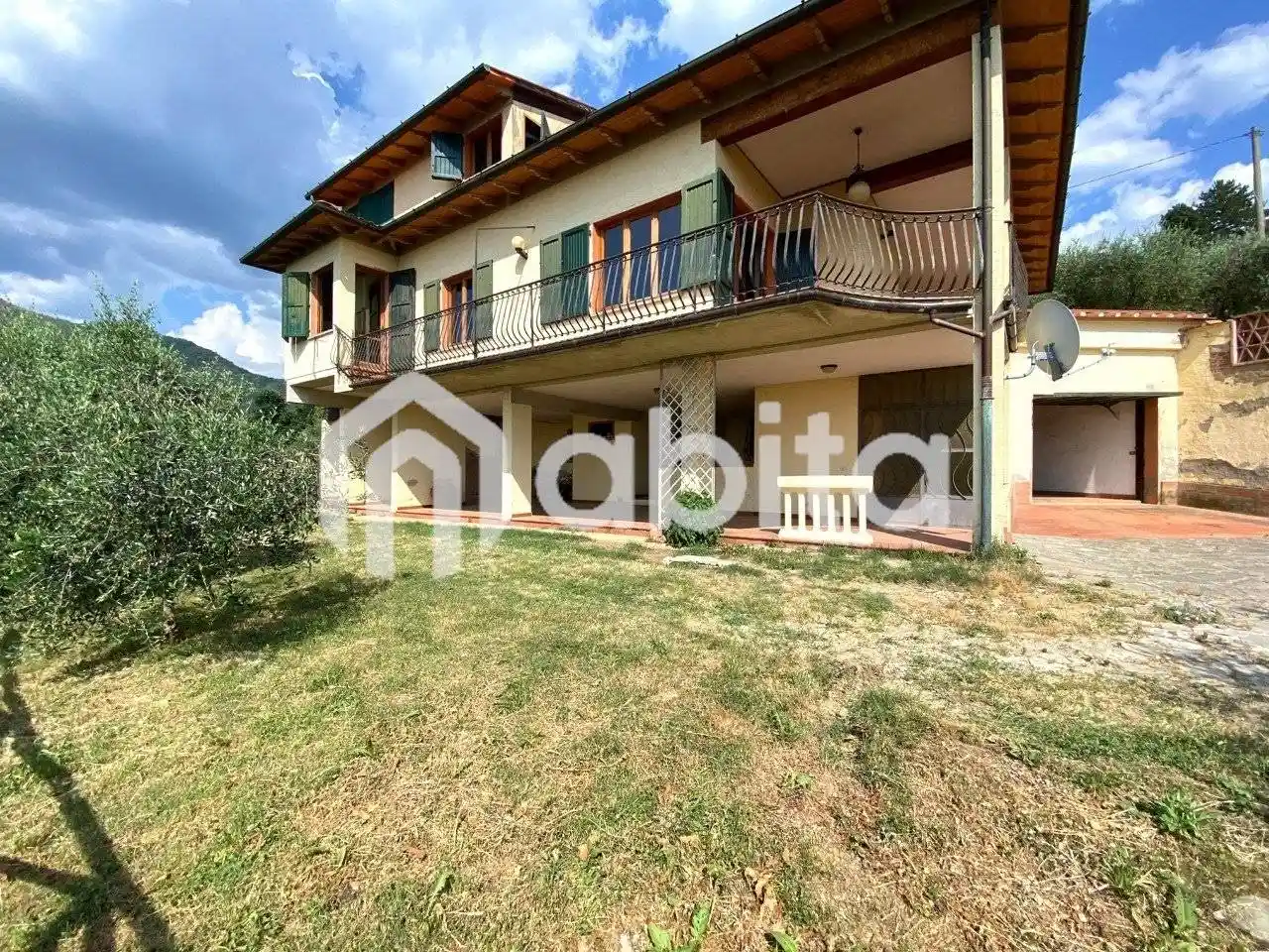Villa in vendita a Reggello