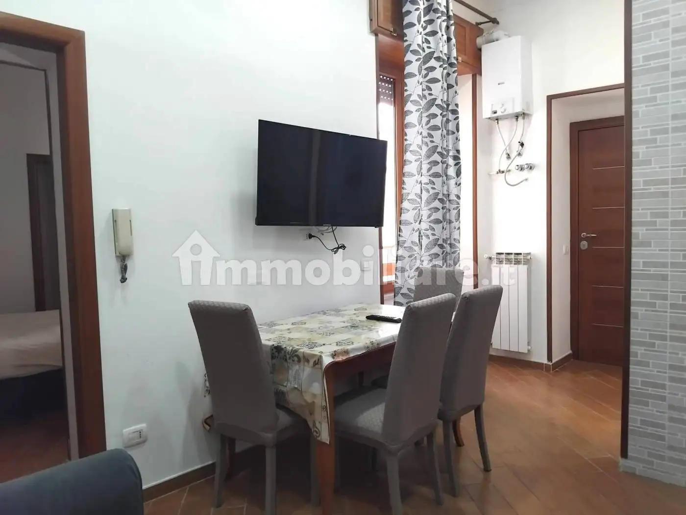 Appartamento in affitto a Napoli