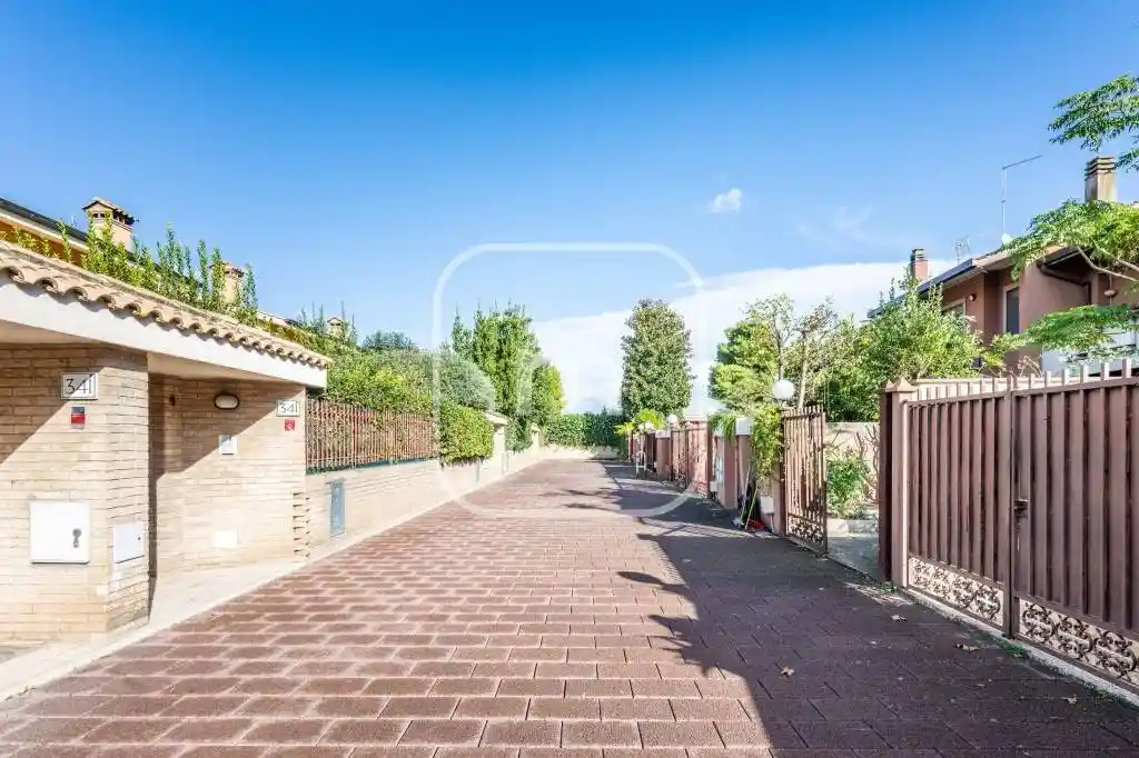 Villa a schiera via Anagnina 343, Anagnina, Roma - foto 3