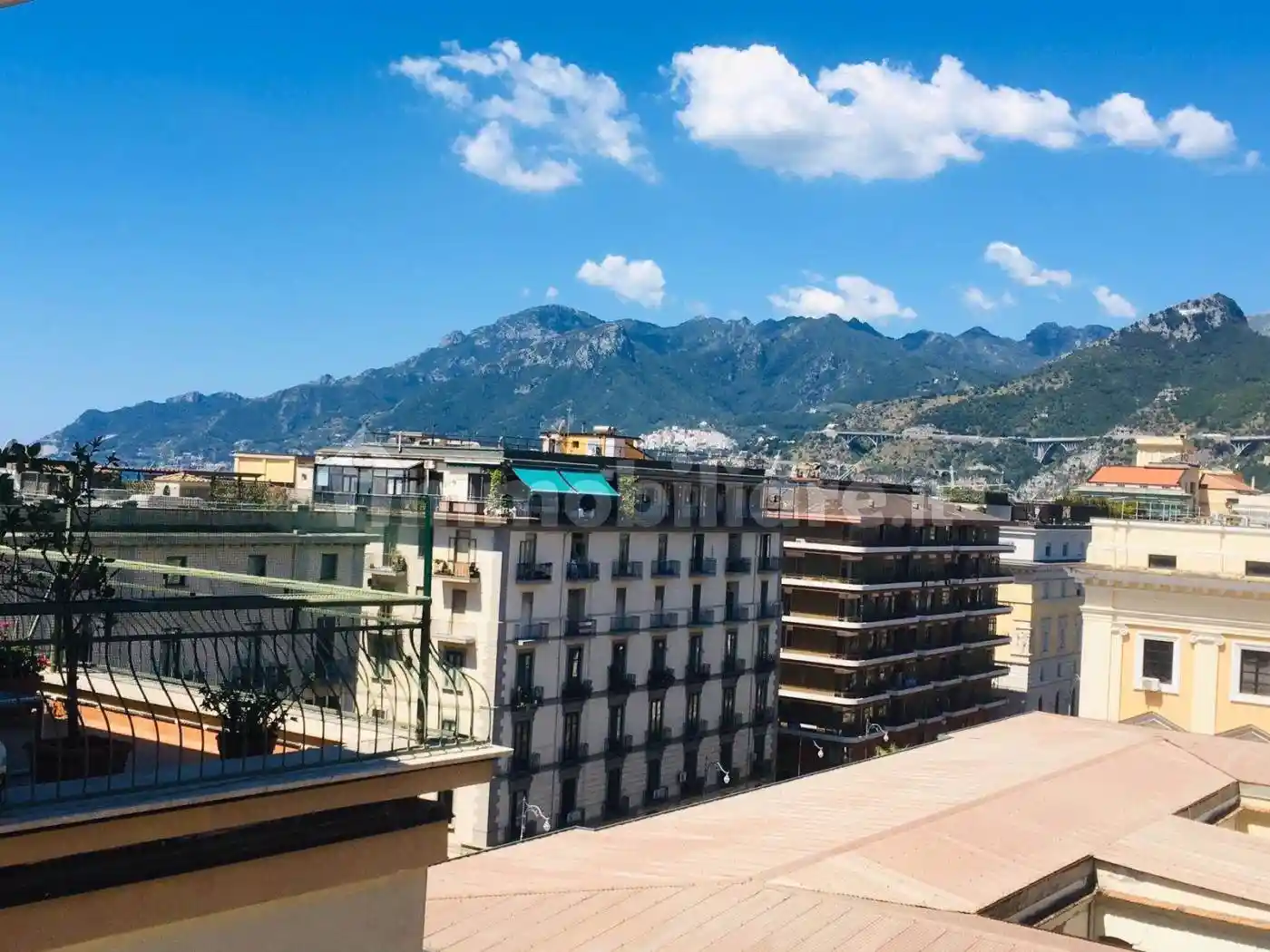 Trilocale corso Vittorio Emanuele 143, Centro, Salerno - foto 3