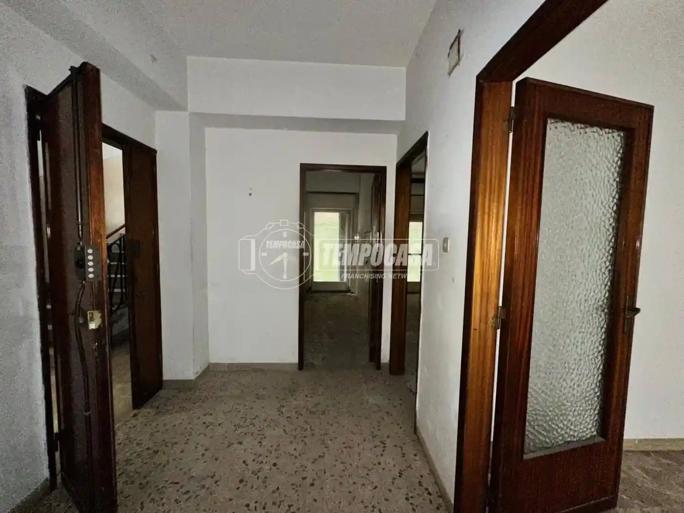 Trilocale da ristrutturare, piano rialzato, Gravitelli, Messina - foto 3