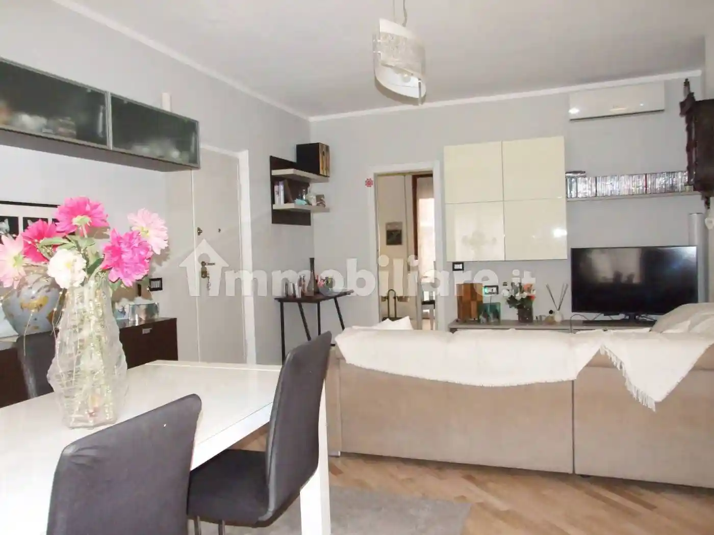 Appartamento via Adriano Zarini, Zarini - Valentini, Prato - foto 3