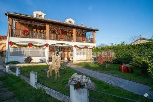 Villa in vendita a Costanzana