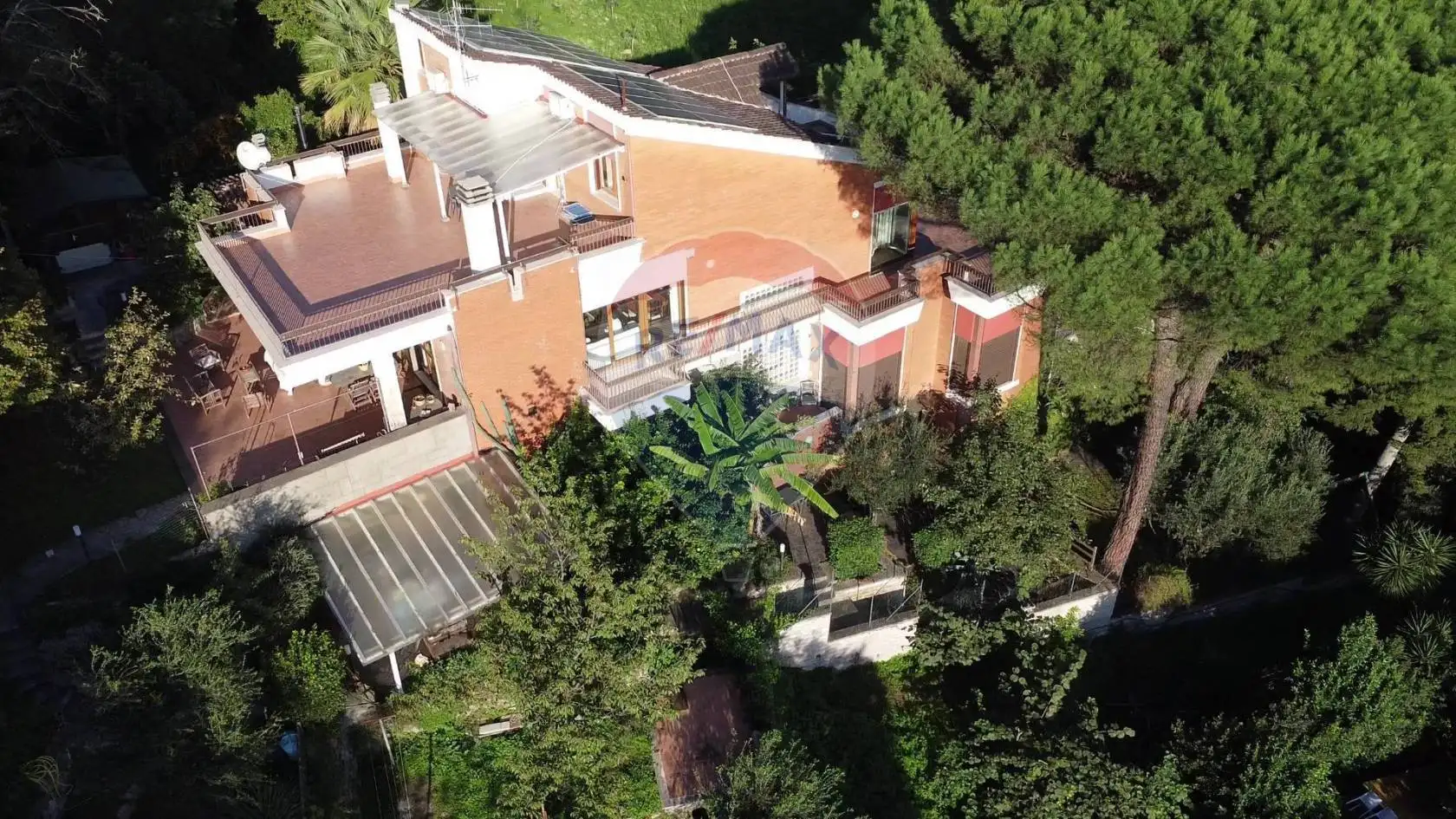 Villa unifamiliare via Appia Nuova 9, Centro, Ariccia - foto 2