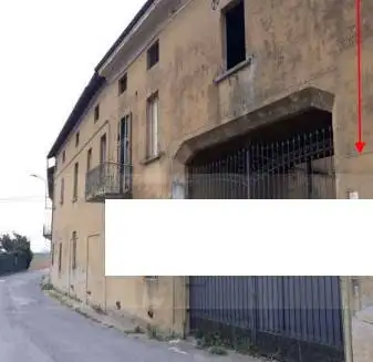Palazzo - Stabile in asta a Casalbuttano ed Uniti
