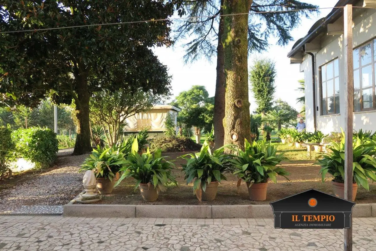 Casa indipendente in vendita a Torri di Quartesolo