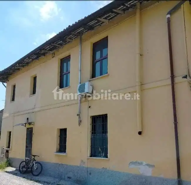 Appartamento in asta a Paderno d'Adda