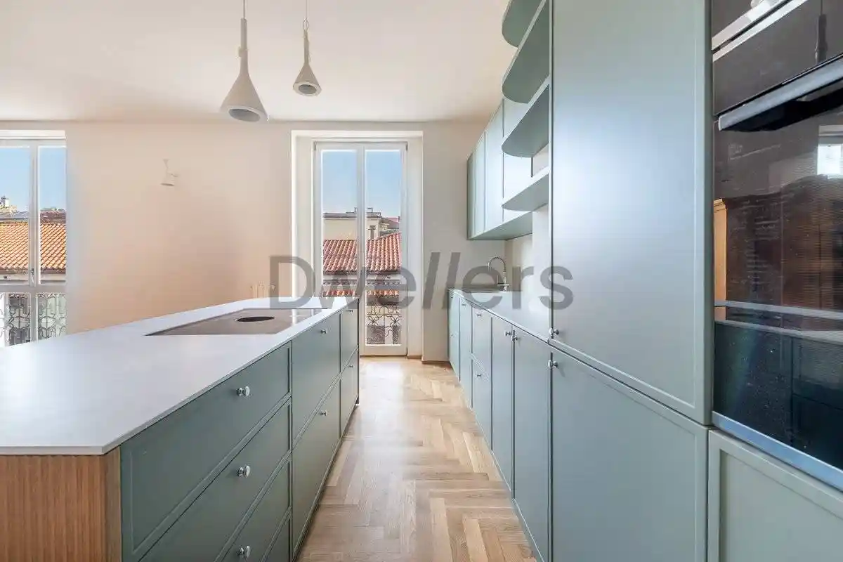 Quadrilocale via Bernardino Luini 9, Carrobbio, Milano - foto 3