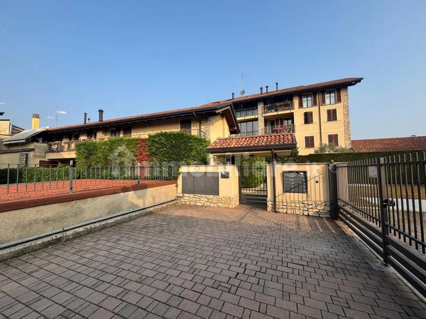 Appartamento in vendita a Vimercate