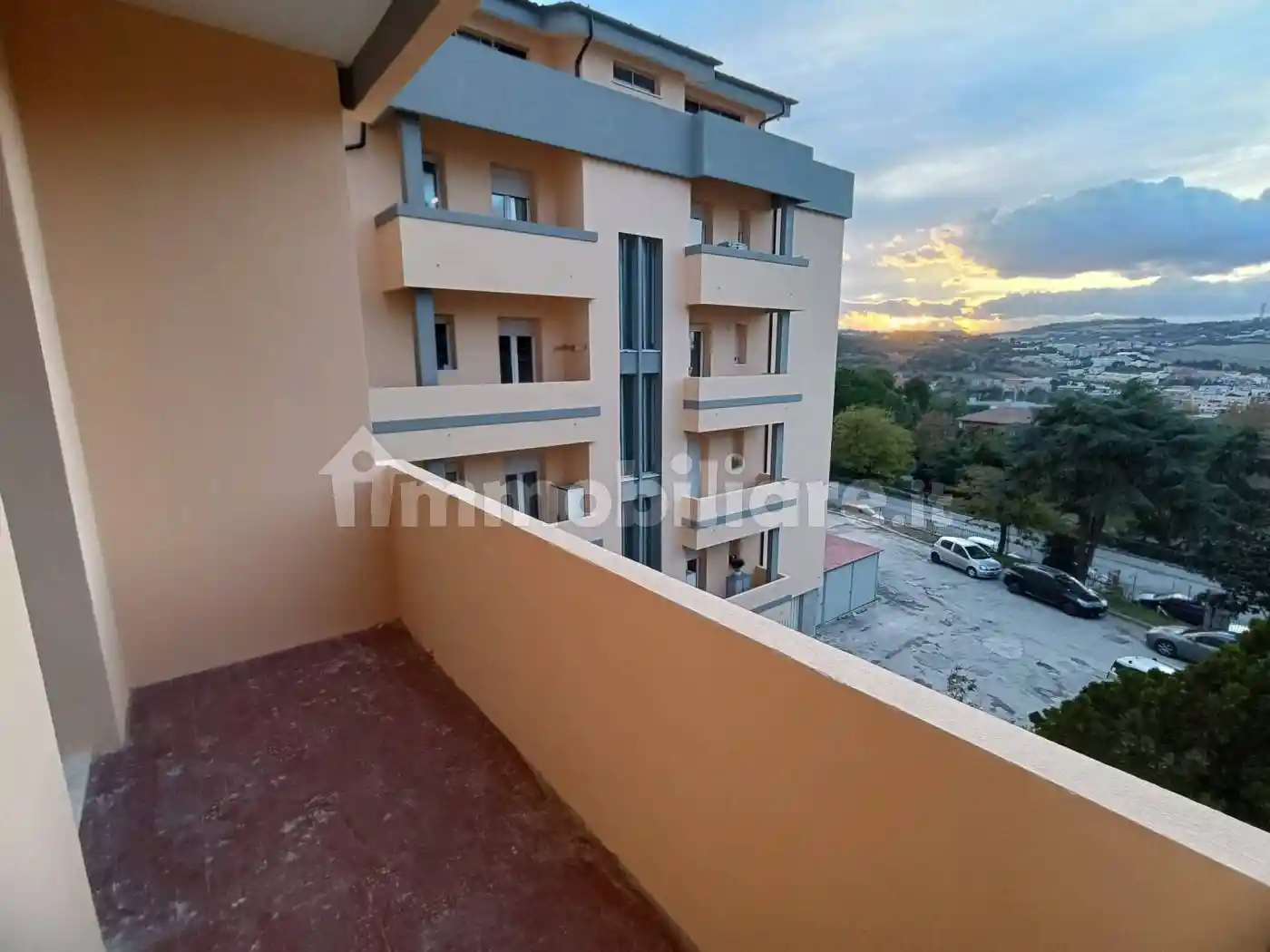 Bilocale buono stato, secondo piano, Tavernelle, Ancona - foto 2