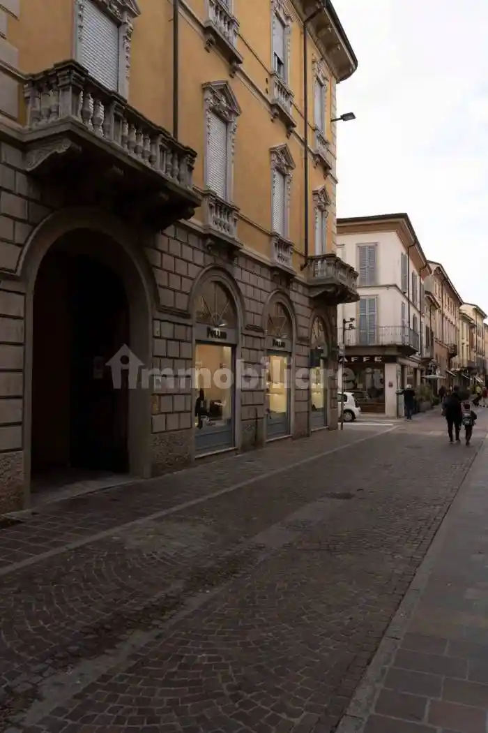 Appartamento ottimo stato, primo piano, Centro Storico, Lodi - foto 4