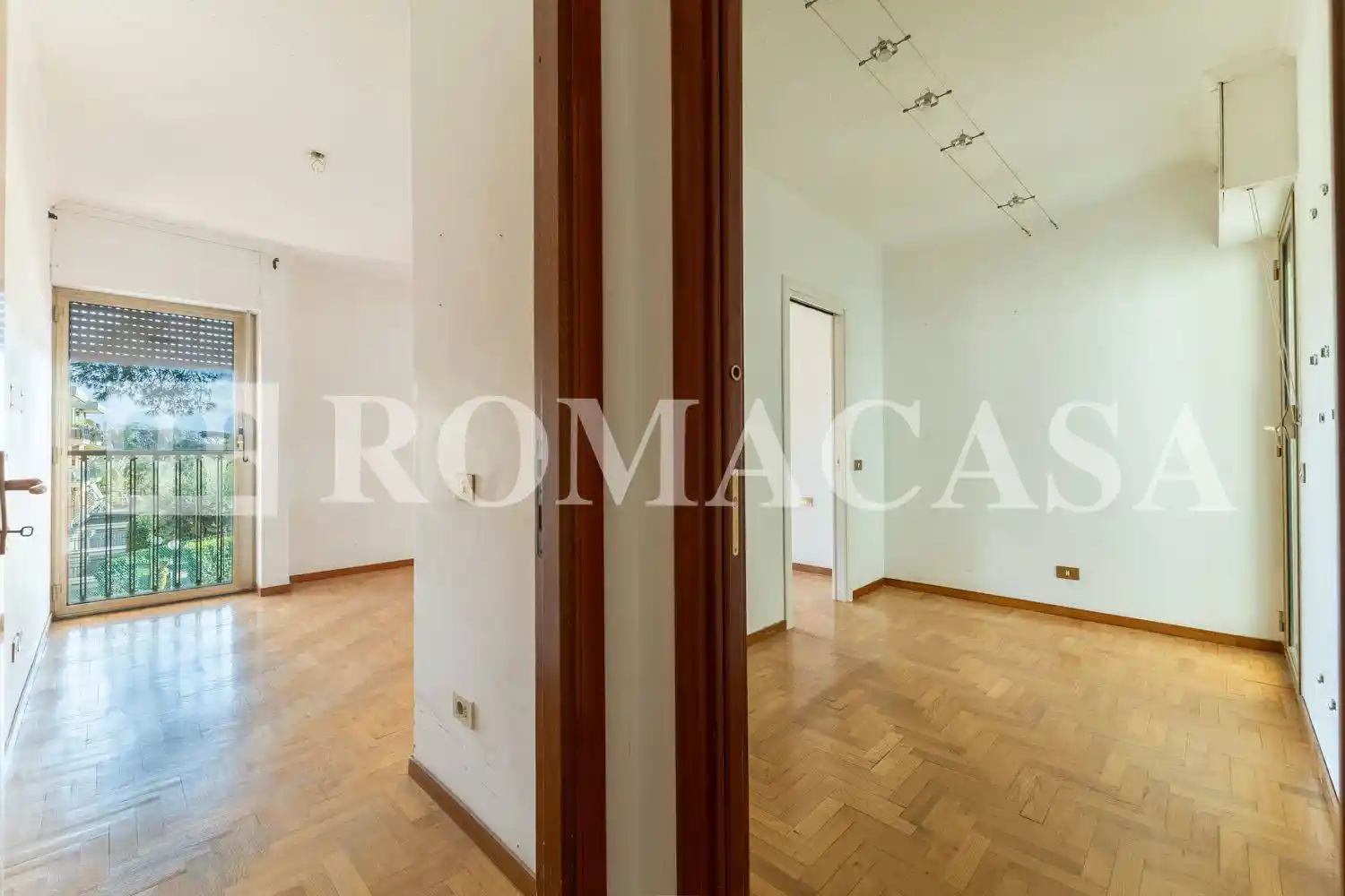 Quadrilocale via Valentino Mazzola, Roma 70, Roma - foto 5