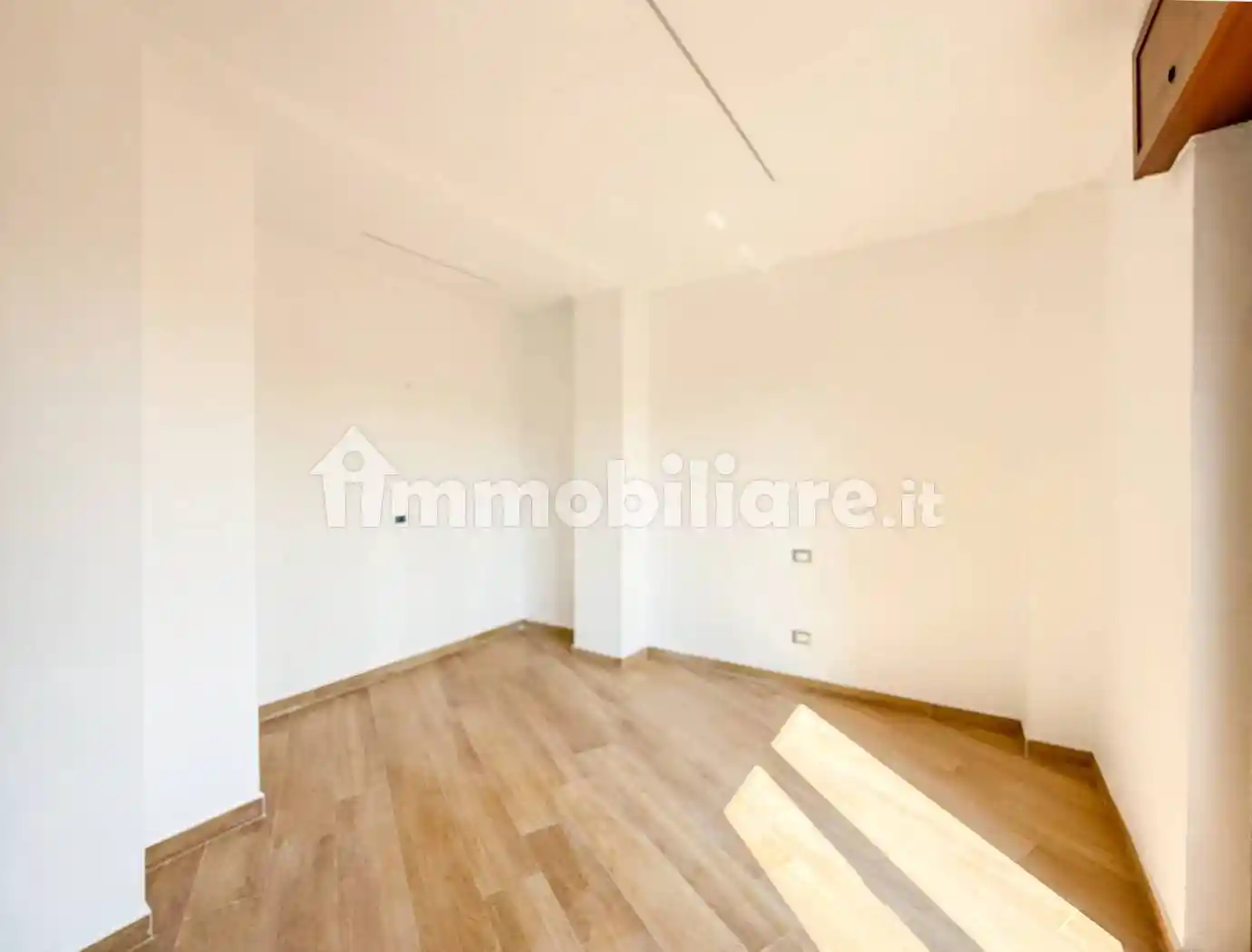 Trilocale via Umberto I 47, Varedo - foto 3