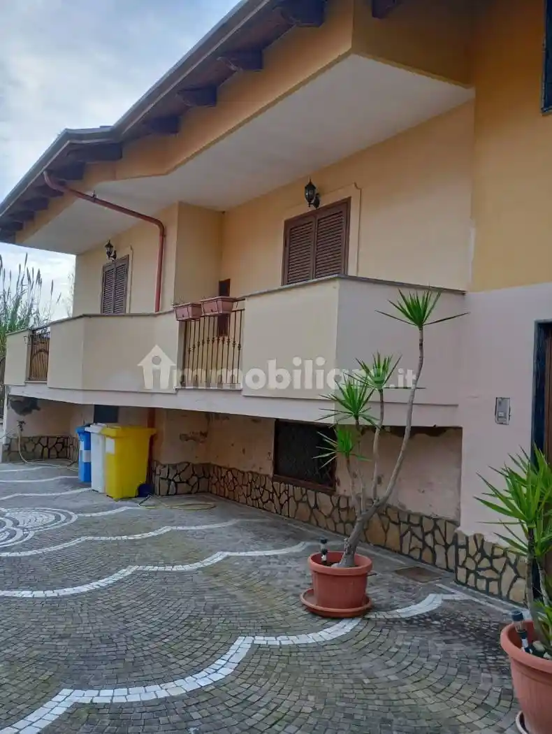 Villa bifamiliare via Vicinale Pacchianella, Varcaturo, Giugliano in Campania - foto 2