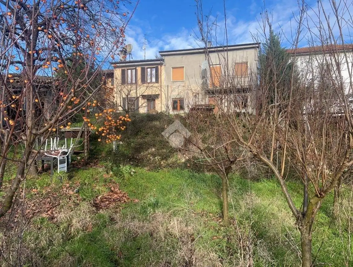Casa indipendente in vendita a Pietra de' Giorgi