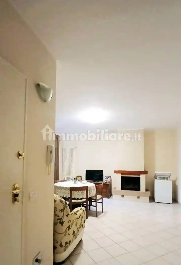 Trilocale ottimo stato, piano rialzato, Sesso, Reggio Emilia - foto 3