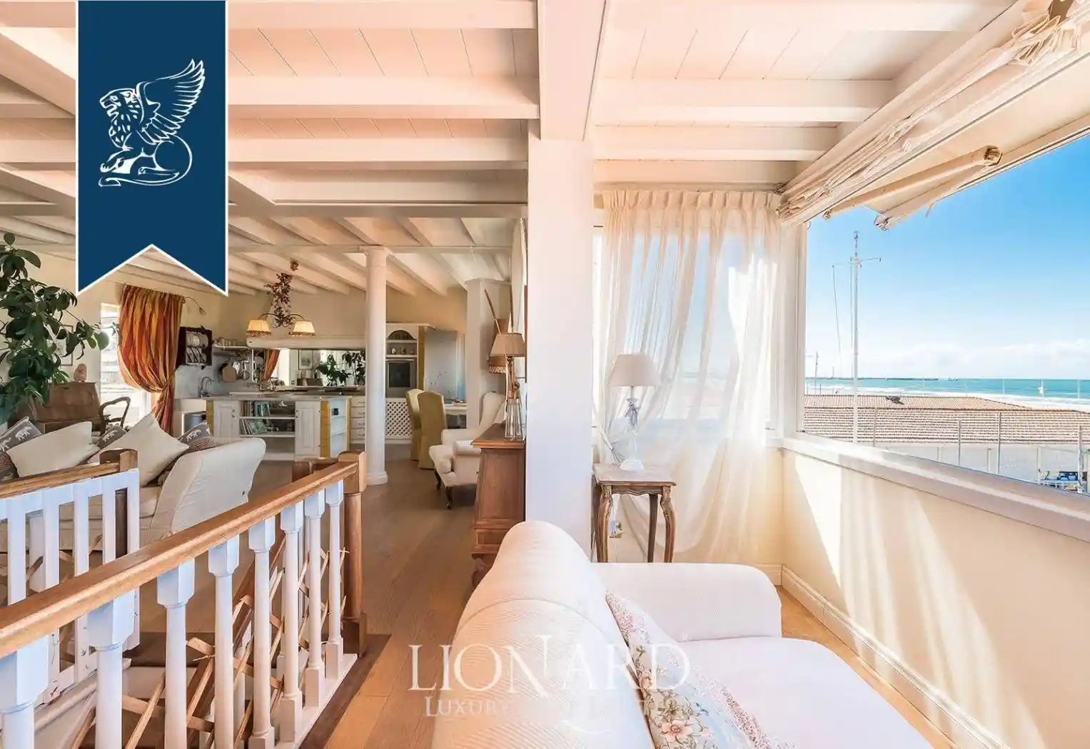 Appartamento in vendita a Viareggio