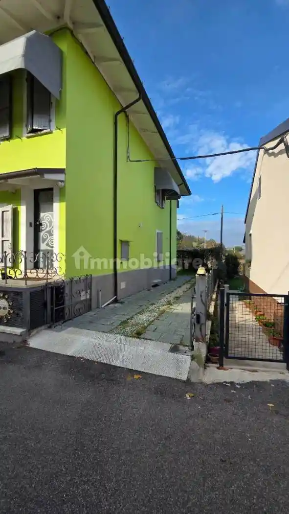 Villa bifamiliare via Ezio Casadei 33, San Vittore, Cesena - foto 2