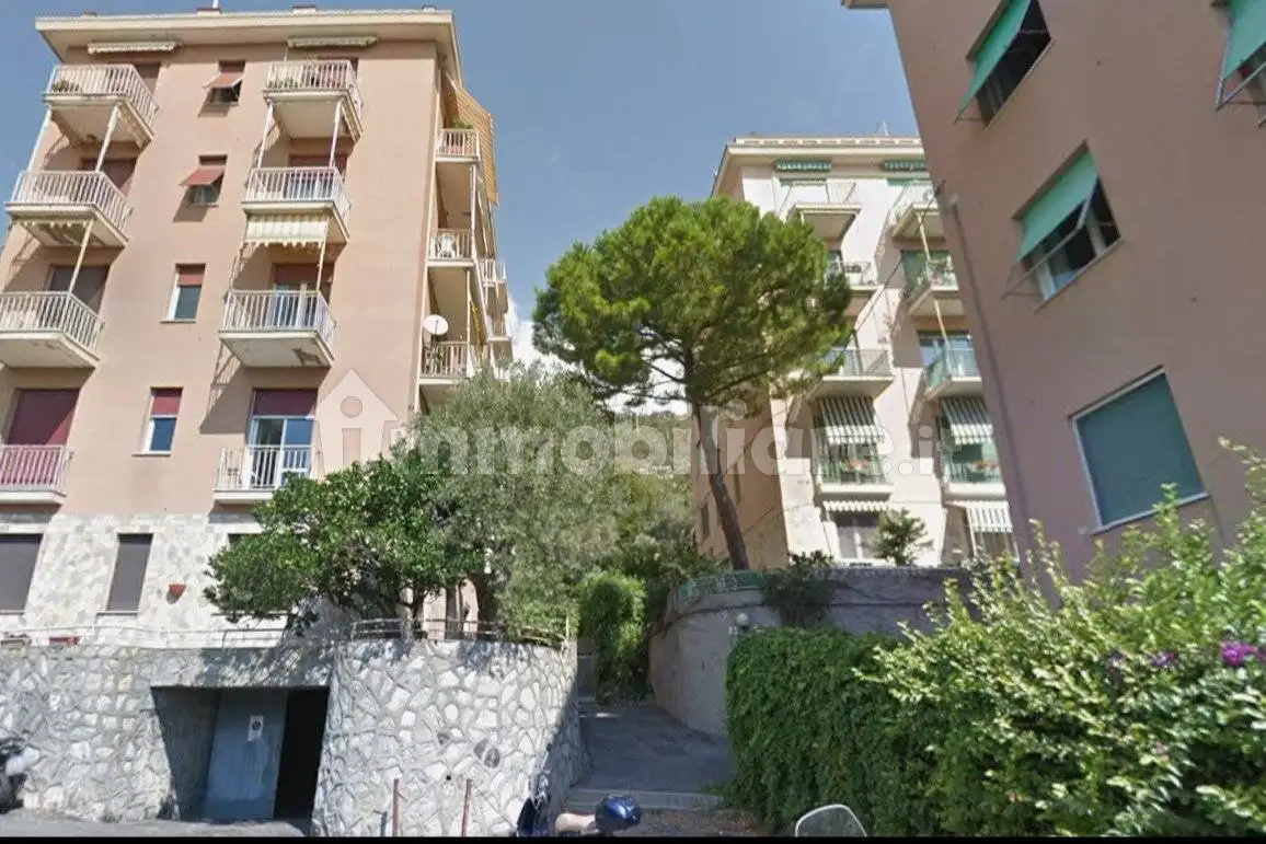 Appartamento in vendita a Genova