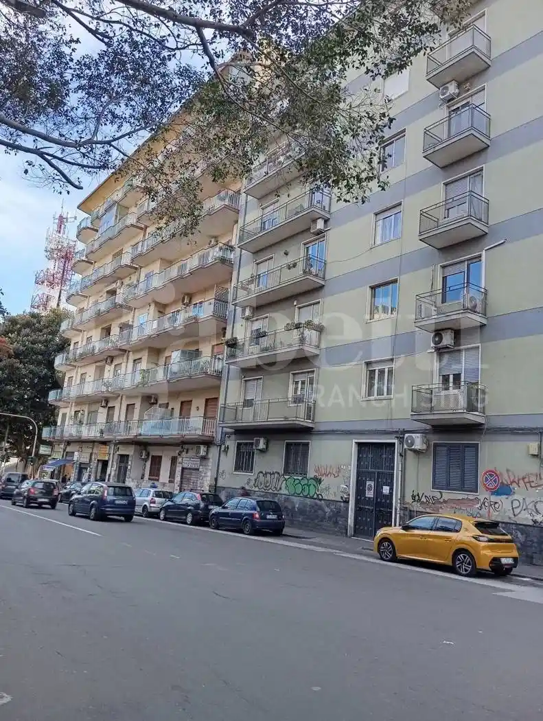 Appartamento via Cesare Lombroso, 13, Cibali, Catania - foto 2