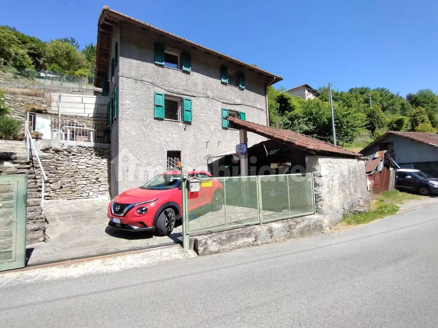 Casa indipendente in vendita a Serra Riccò