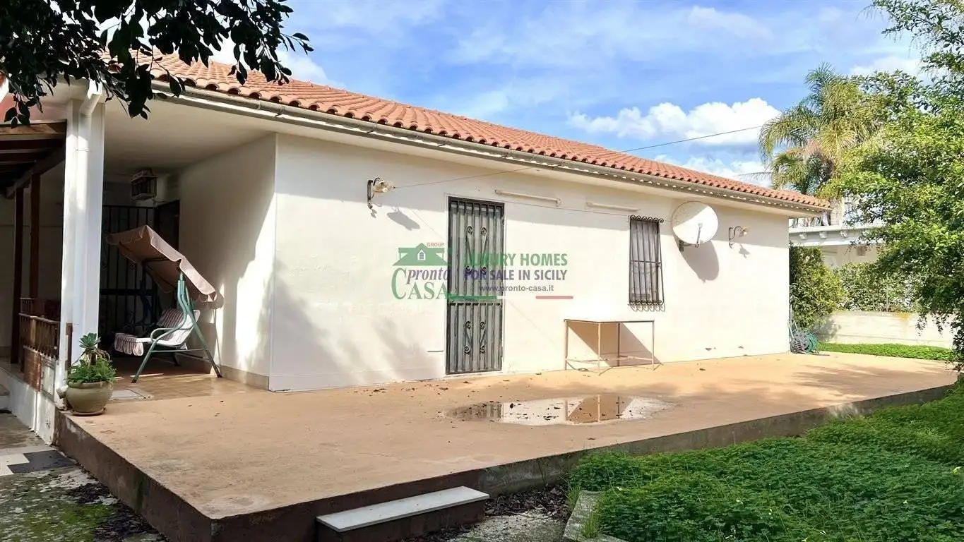 Casa indipendente in vendita a Ragusa