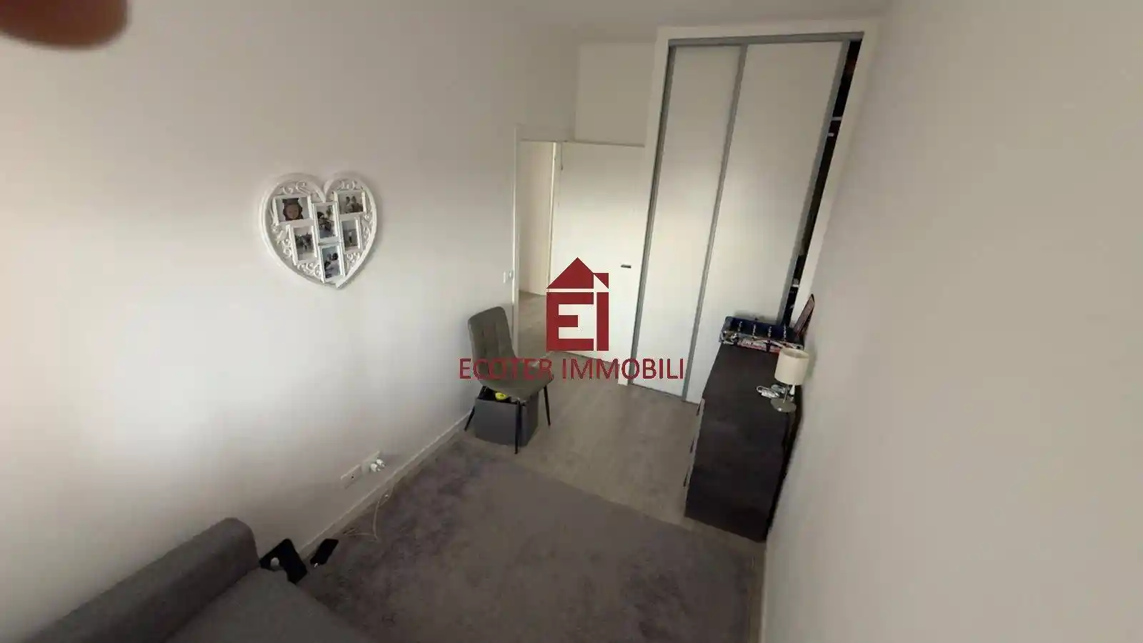 Quadrilocale ottimo stato, quarto piano, Via Covignano - Villaggio Azzurro, Rimini - foto 3