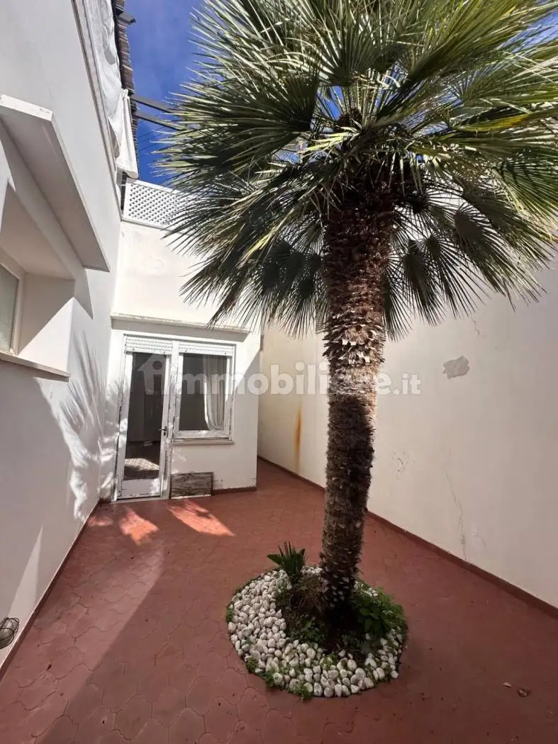 Quadrilocale buono stato, piano terra, Anacapri - foto 2