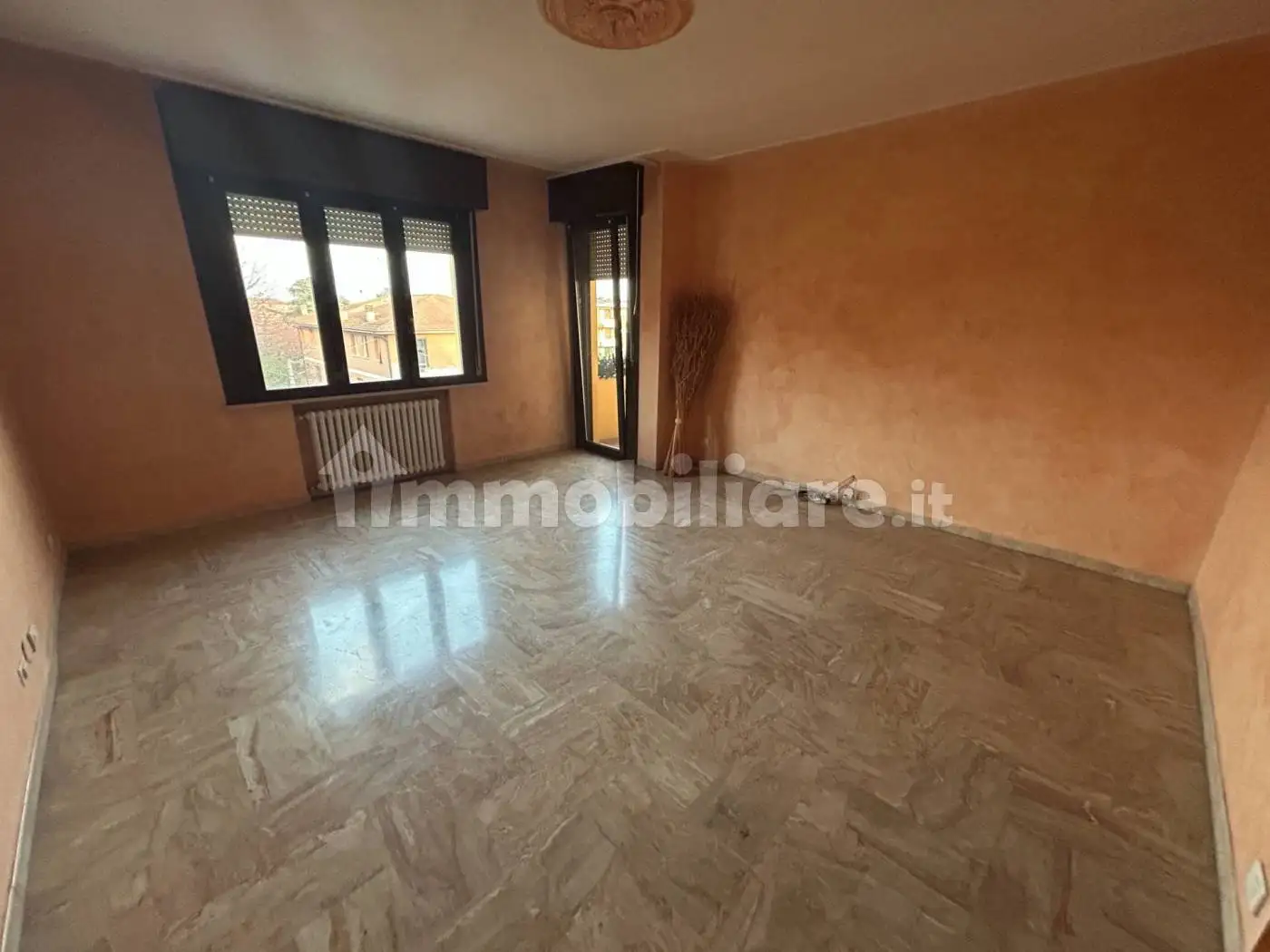 Appartamento ottimo stato, terzo piano, Centro, Cavezzo - foto 4