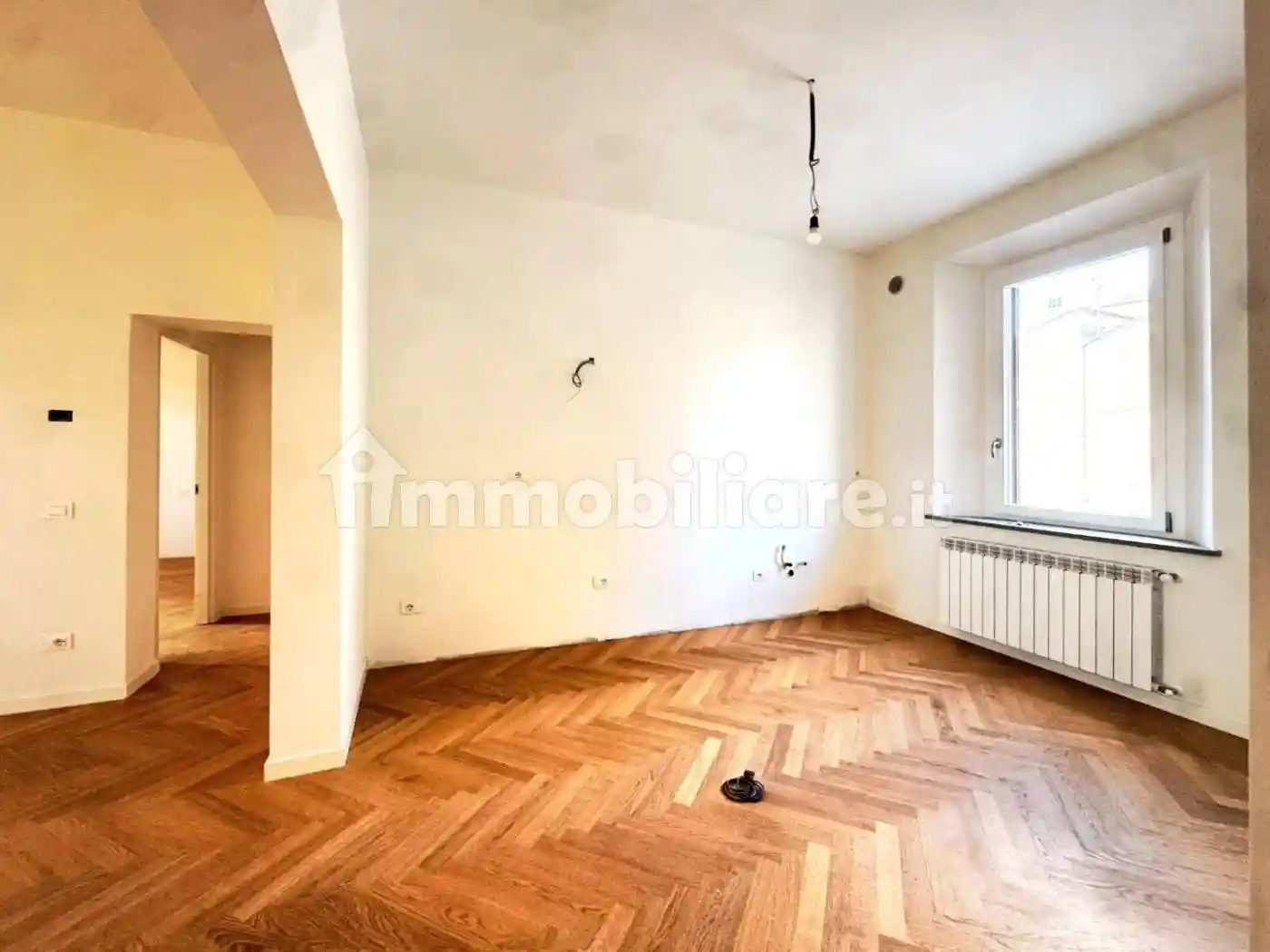 Appartamento piazza Giuseppe Garibaldi, Centro, Pontedera - foto 2