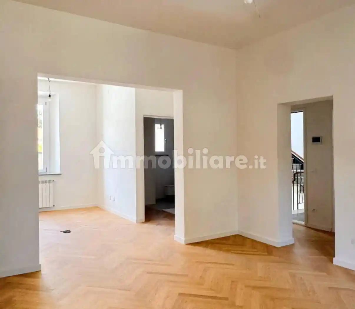 Appartamento piazza Giuseppe Garibaldi, Centro, Pontedera - foto 3