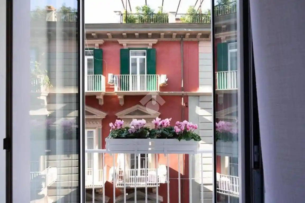 Appartamento via Carlo Poerio 9, Chiaia, Napoli - foto 5