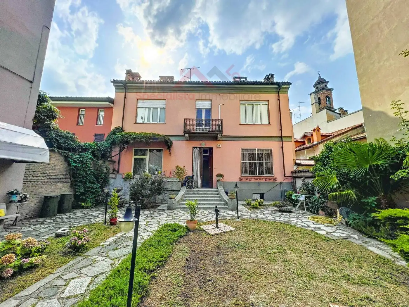 Villa in vendita a Voghera