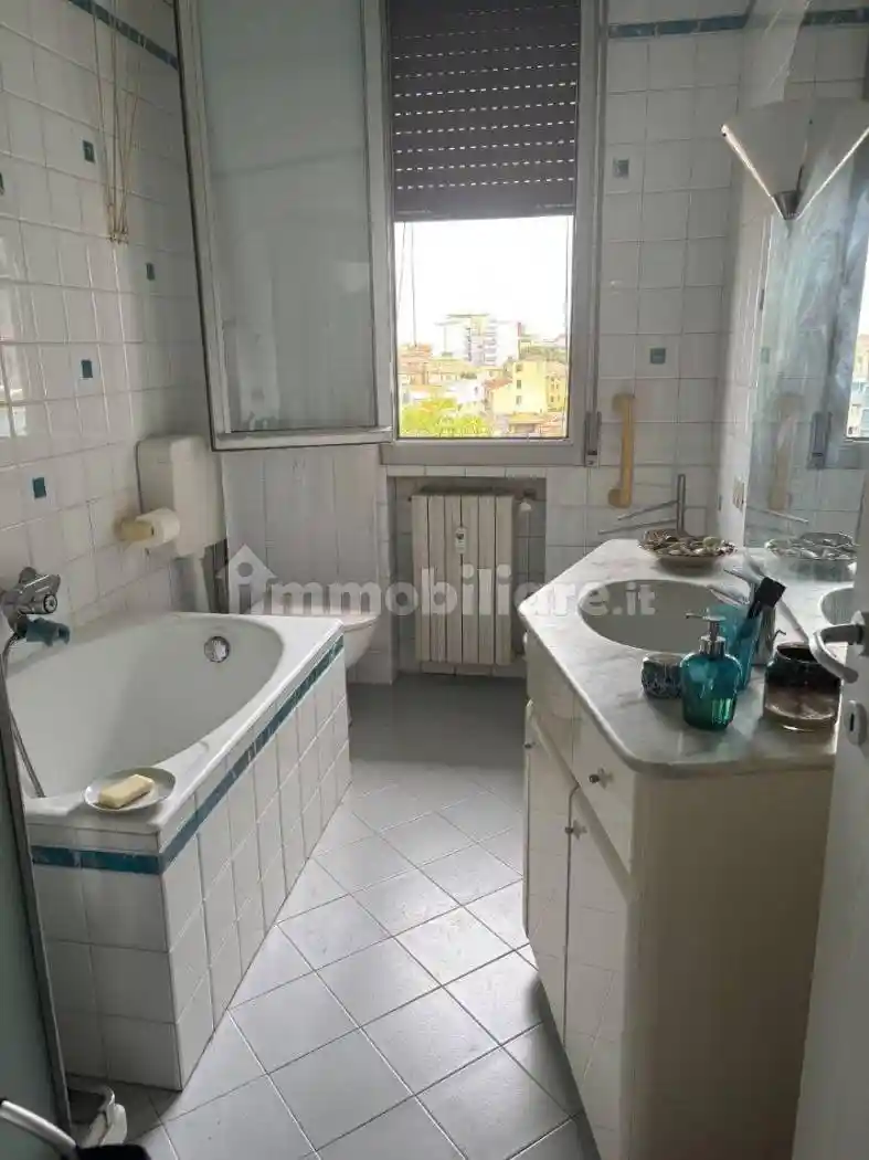 Quadrilocale buono stato, settimo piano, Sant'Agnese - Università, Modena - foto 2