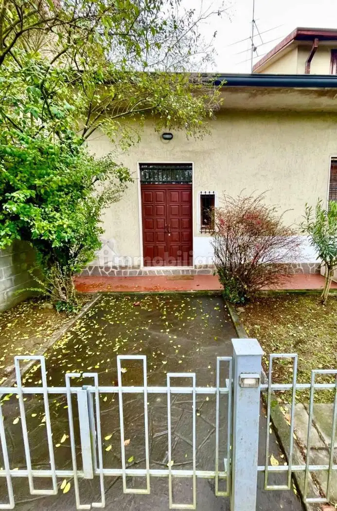 Casa indipendente in vendita a Villanterio