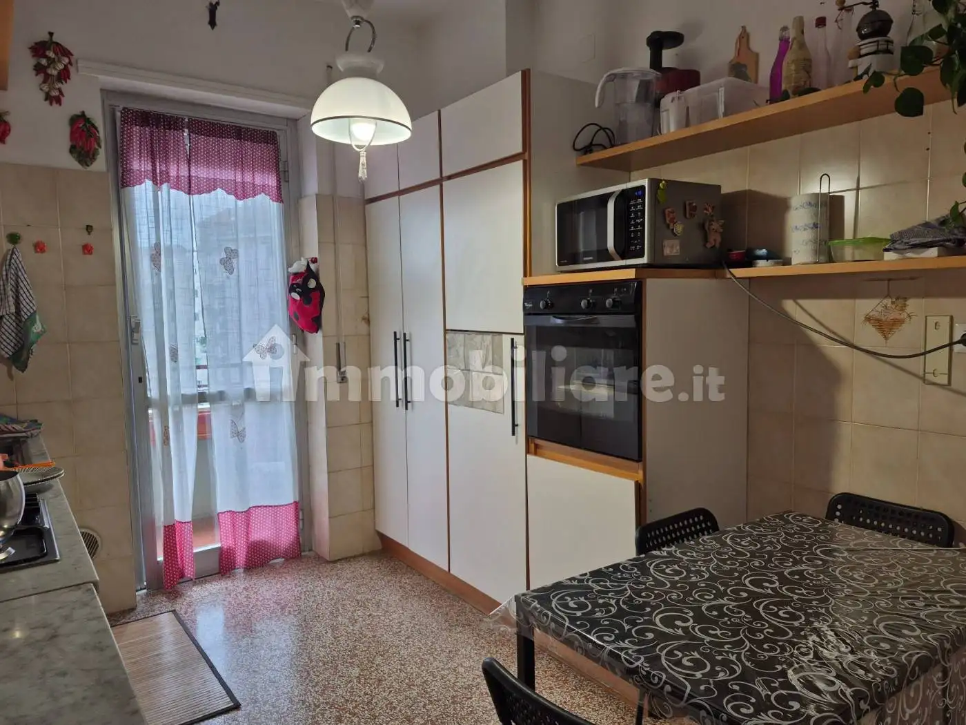 Appartamento in vendita a Genova