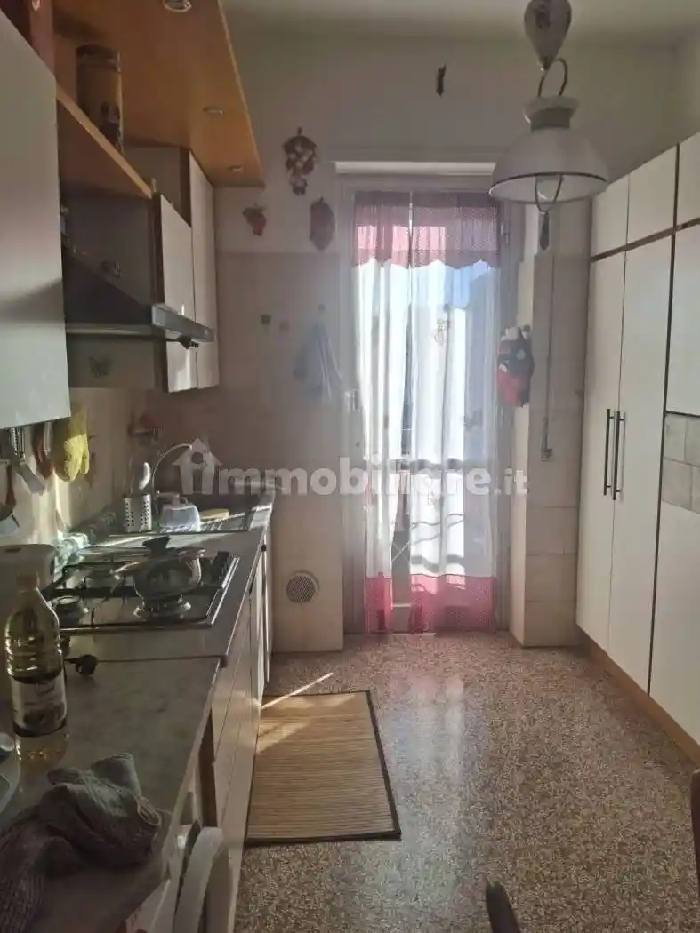 Quadrilocale via delle Ginestre 33, Staglieno, Genova - foto 5