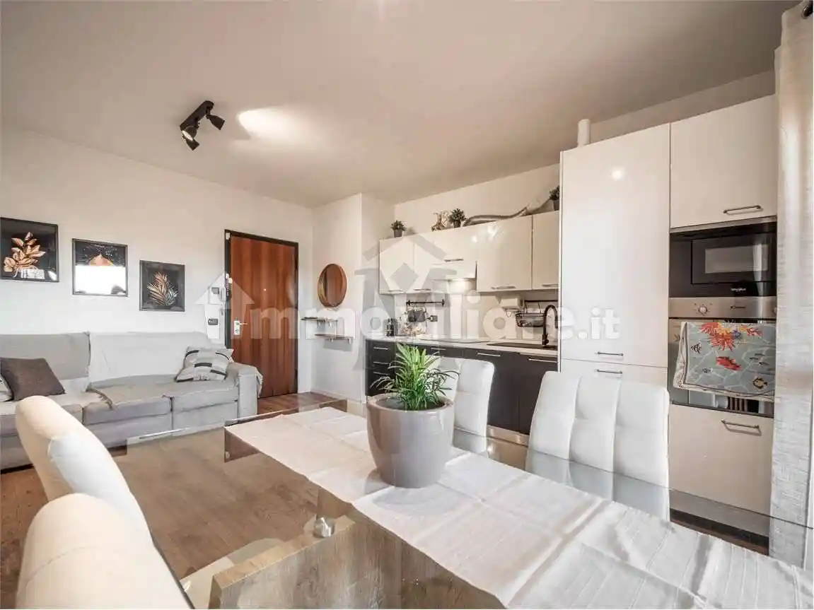 Quadrilocale via Meuccio Ruini, 64, San Prospero - Tribunale, Reggio Emilia - foto 2