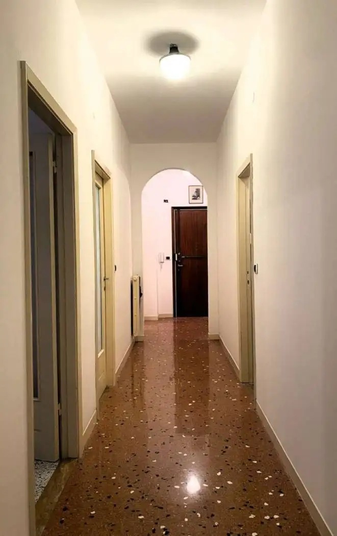 Quadrilocale corso Vincenzo de Michiel 25, Centro, Chiavari - foto 2